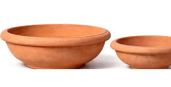 2-Piece Terracotta Decorative Pot Set complete set