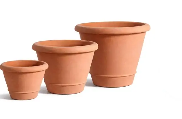 3-Piece Terracotta Decorative Pot Set complete set