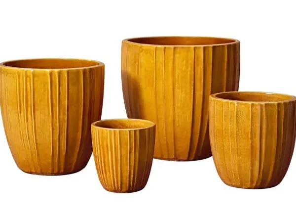 4-Piece Earthenware Decorative Pot Set complete set