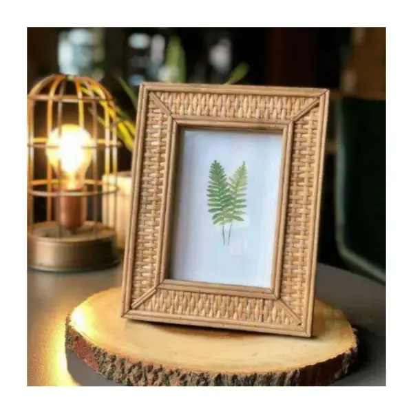 Decorative Photo Frame shown within supplier group reference