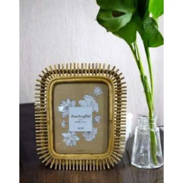 Decorative Photo Frame shown within supplier group reference