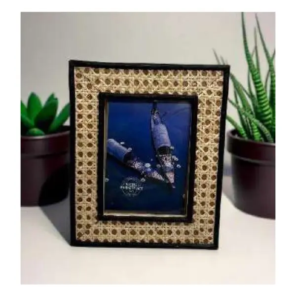 Decorative Photo Frame shown within supplier group reference